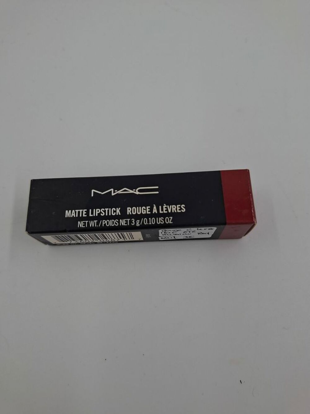 Rouge &agrave; l&egrave;vre Mac 612 Russian Red neuf en boite Vêtements