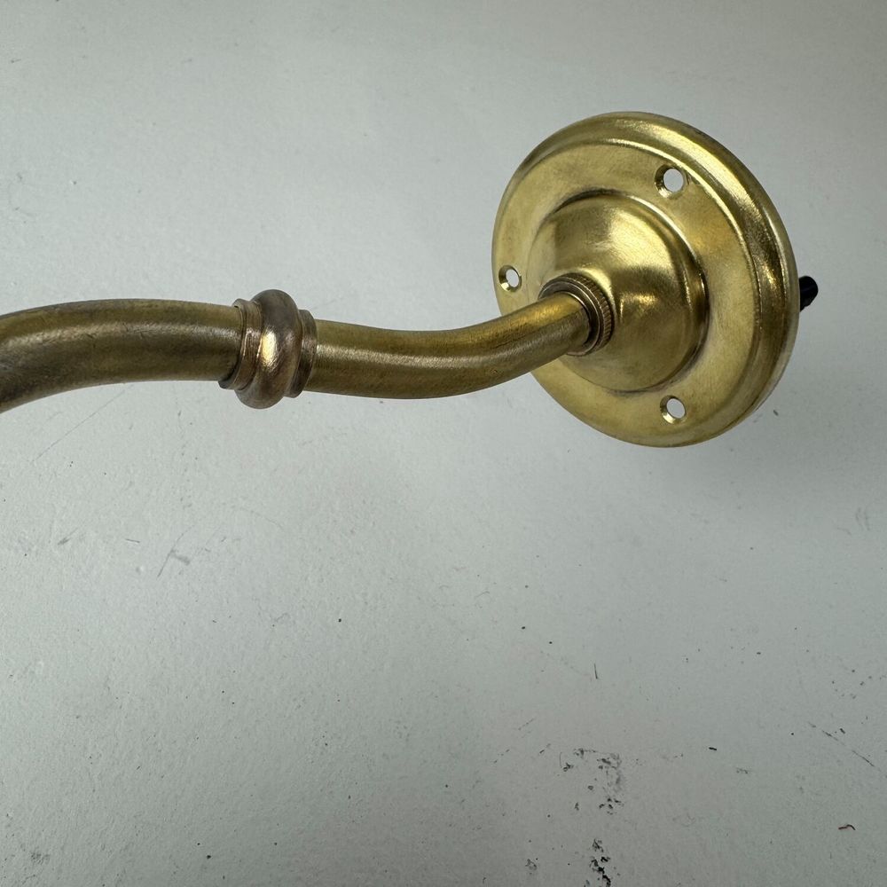 ANCIENNE PETITE APPLIQUE LAITON &amp; OPALINE VINTAGE
Décoration