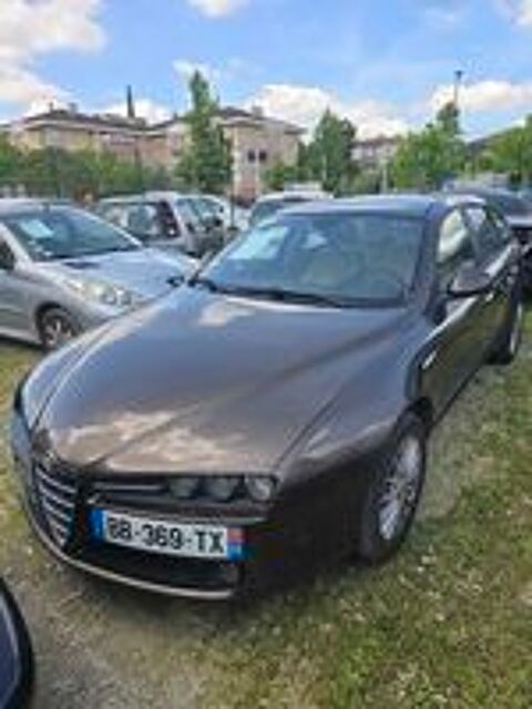 159 Sportwagon 159 SW 1.9 JTDM 120 2008 occasion 31000 Toulouse