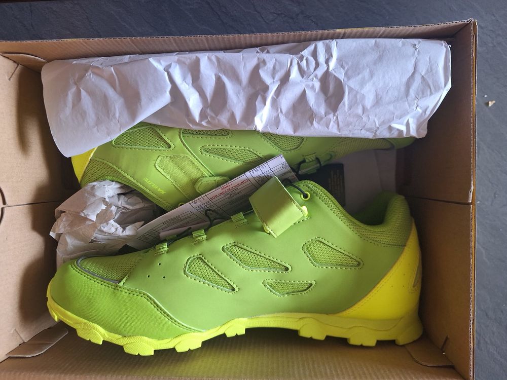 Chaussures Vtt Mavic Neuves taille 43/44 Sports
