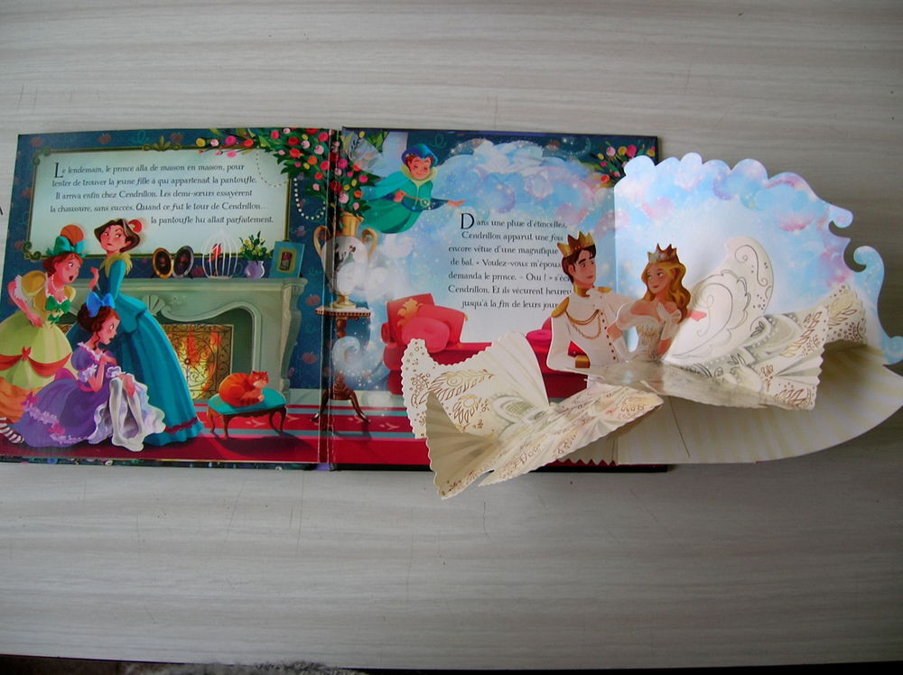 Pop-up conte de f&eacute;es : Cendrillon Livres et BD