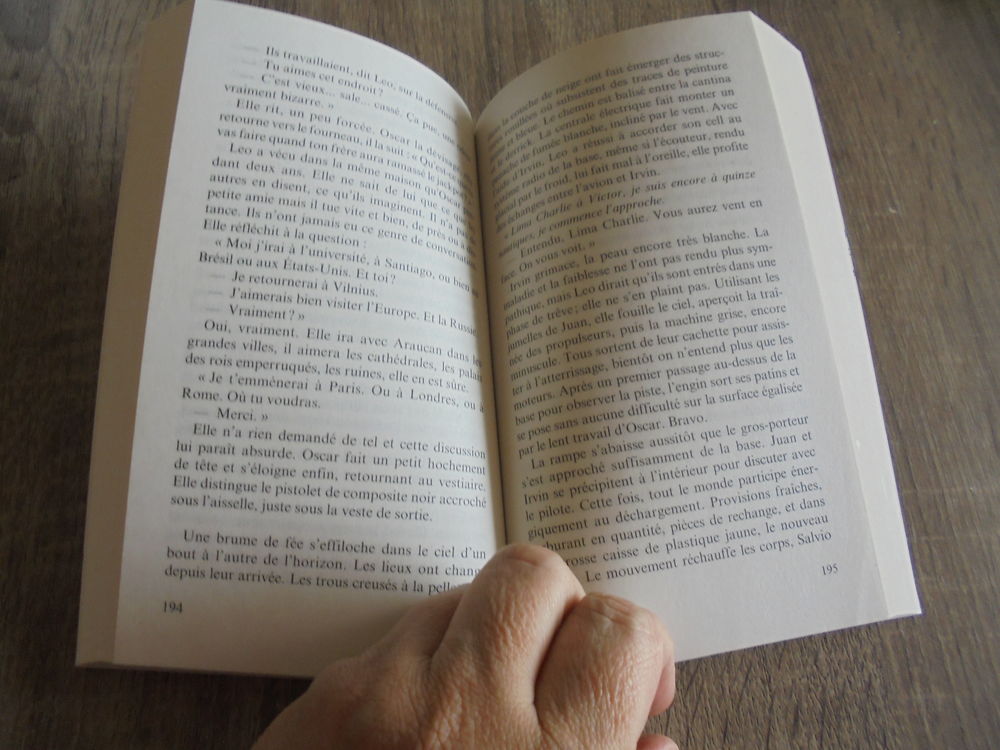Vostok (123) Livres et BD