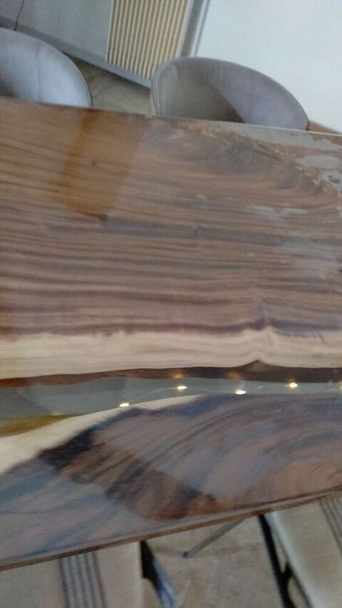  table de lux en bois Piece unique. Oberhausbergen (67)