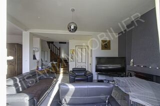  Maison � vendre 9 pi�ces 210 m�