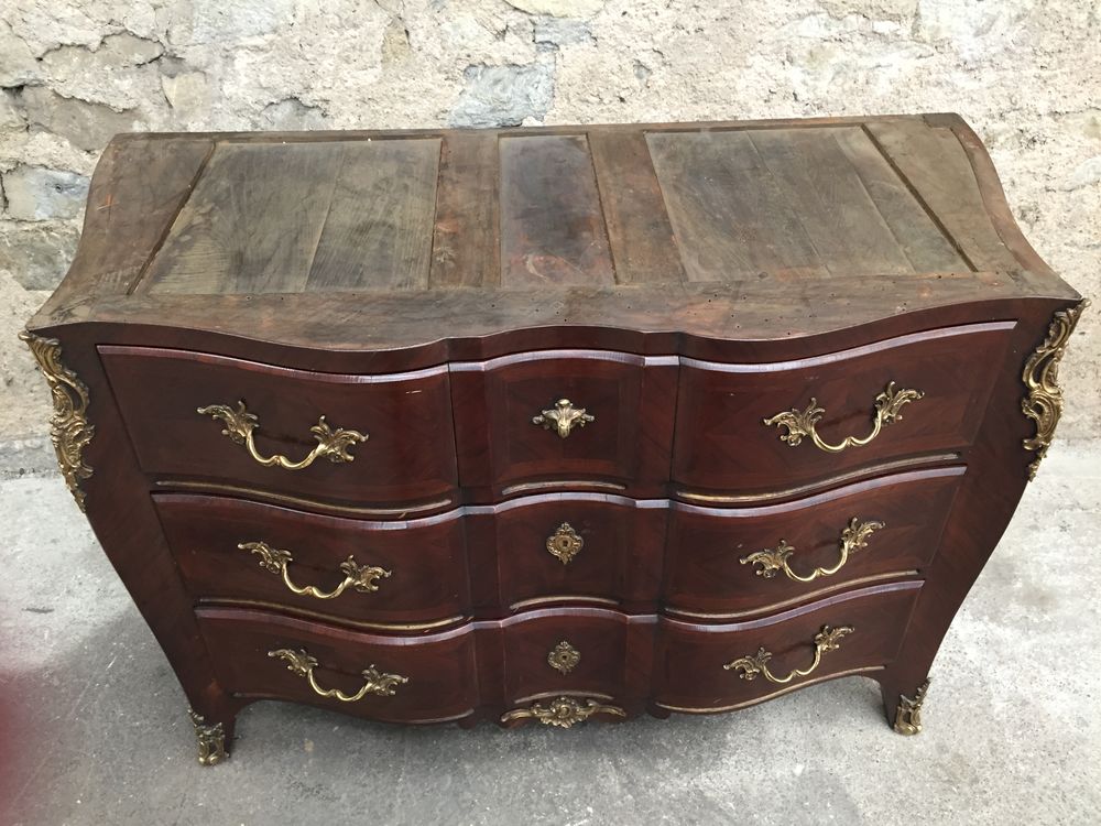 commode arbal&egrave;te en acajou de St. Louis XV Meubles