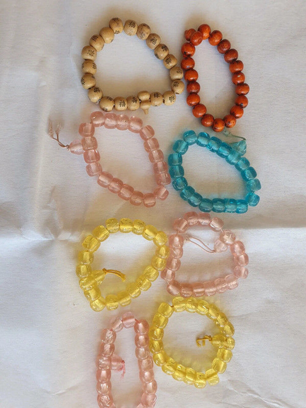 Bracelet perle &agrave; l'unit&eacute; ou le lot 1€ unit&eacute; ou 6€ le lot Bijoux et montres