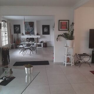  Maison  vendre 9 pices 212 m