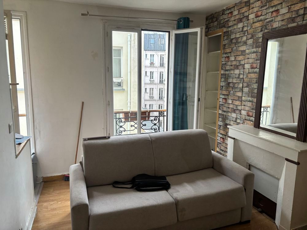 Vente Appartement beau studio lumineux Paris 18