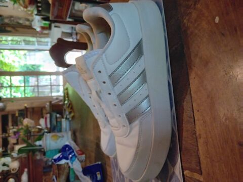Baskets Adidas femme 38 20 Coulaures (24)
