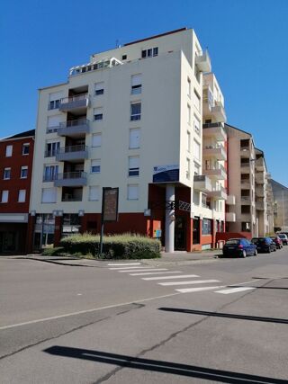  Appartement � louer 5 pi�ces 91 m� Montceau-les-mines