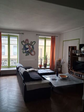  Appartement � louer 6 pi�ces 70 m� Lyon