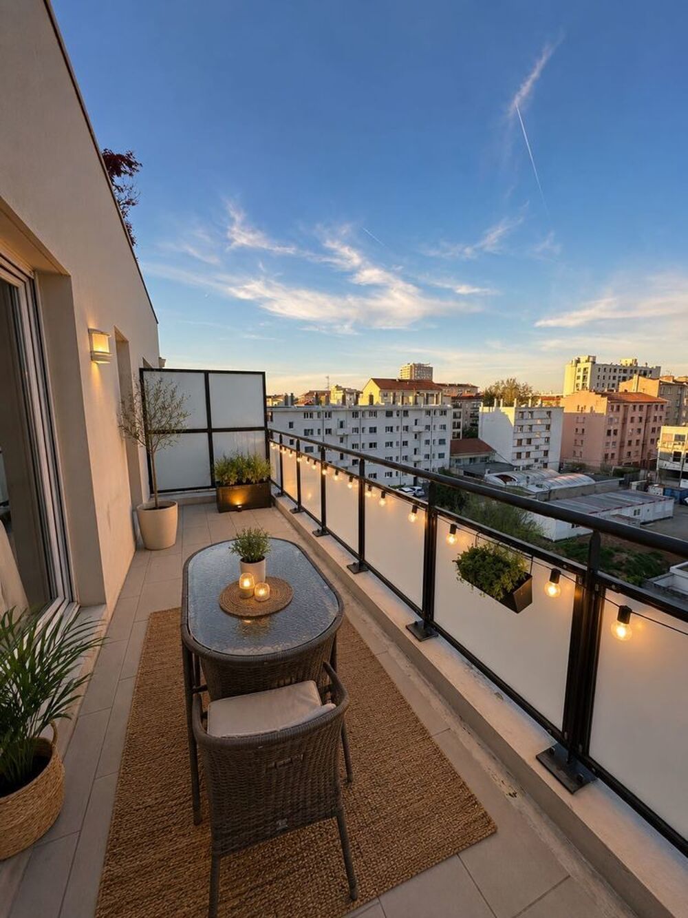 Vente Appartement T3 lumineux de 67 m² avec grand balcon sans vis-à  -vis - Villeurbanne Villeurbanne