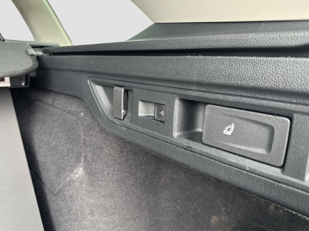 Superb Combi 1.5 TSI 204 ch Hybride Rechargeable PHEV DSG6 Laurin & Klement 2025 occasion 59000 Lille
