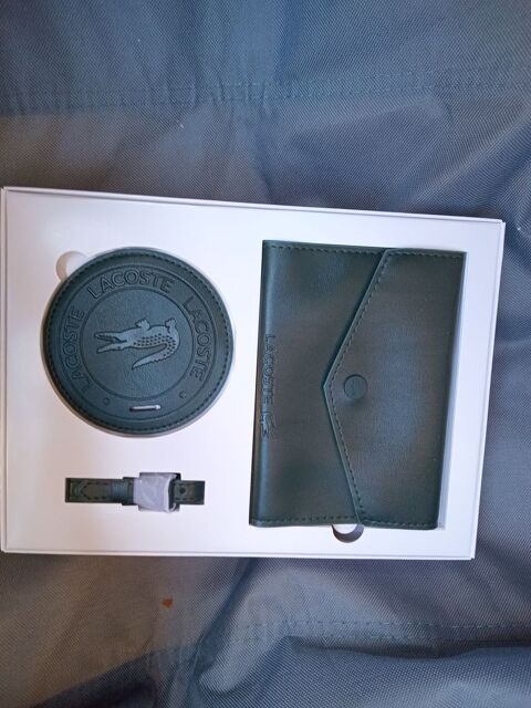 Set de voyage Lacoste Signature Paris 12 (75)
