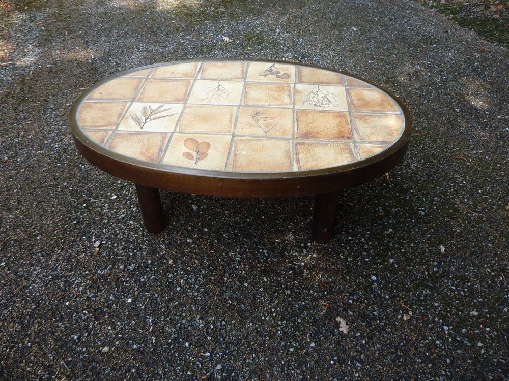 Table basse style Raymond Leduc Vallauris d&eacute;cor herbier Décoration