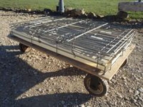   cage pour expo avec chariot 