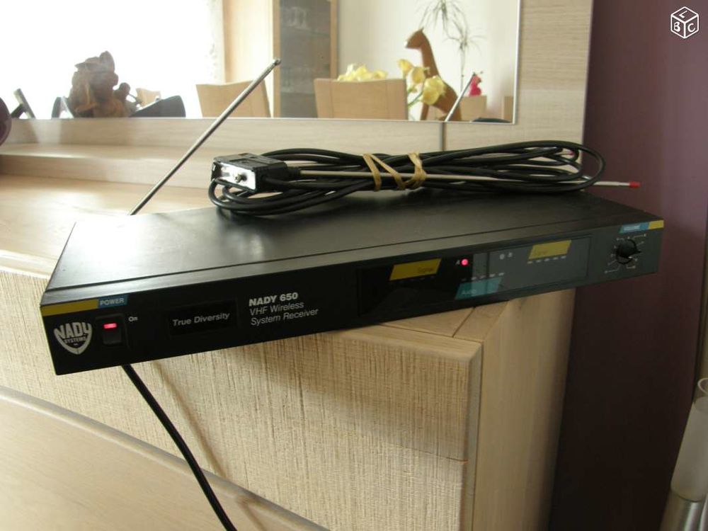 Nady 650 vhf wireless system receiver Audio et hifi