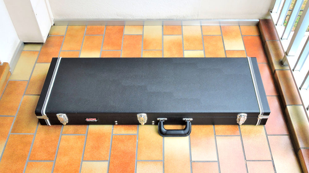 Etui rigide pour guitare &eacute;lectrique Instruments de musique