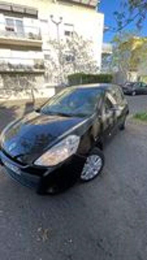 Annonce voiture Renault Clio III 4400 