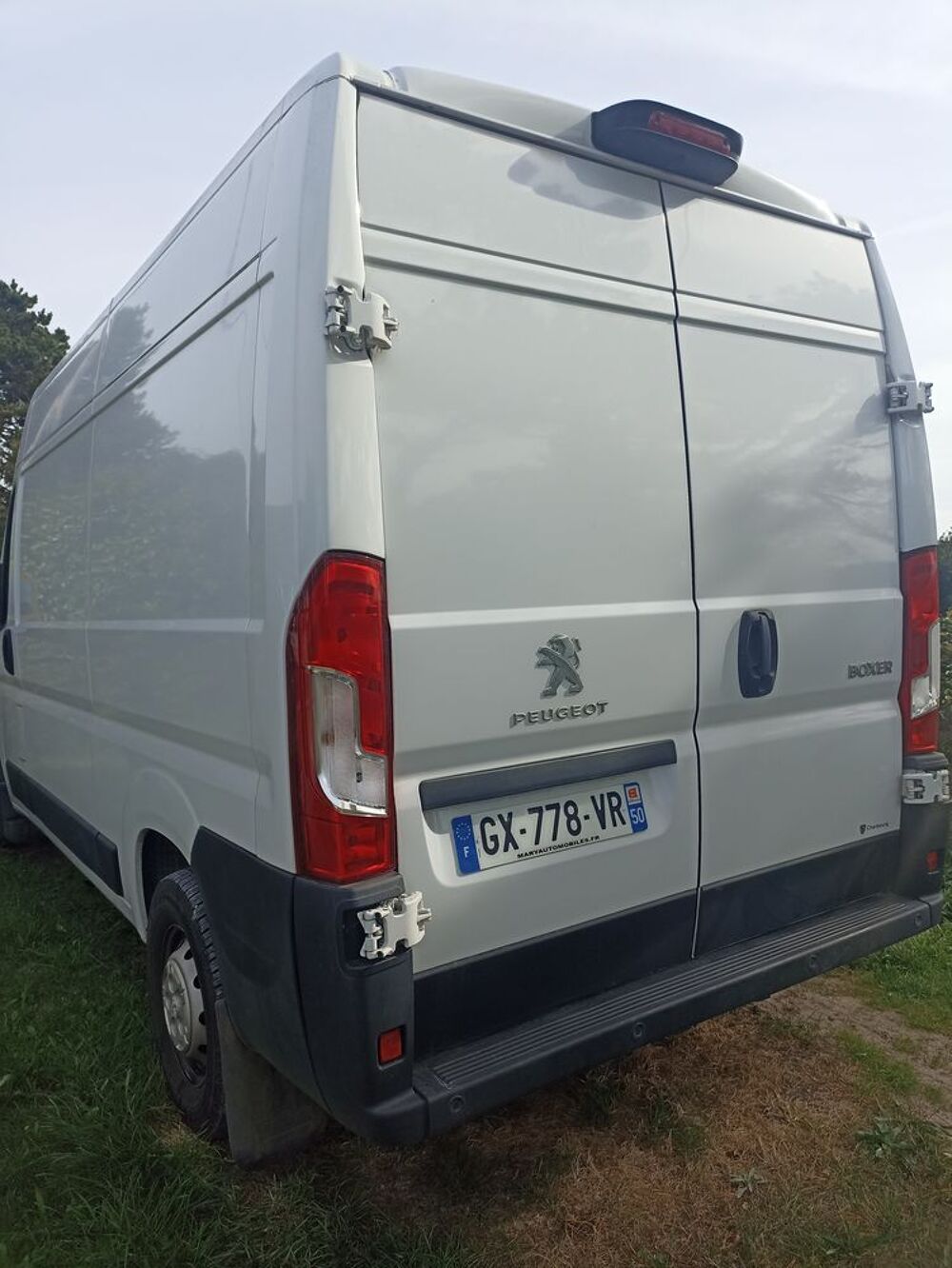 Boxer BOXER FOURGON TOLE 3.3 T L2H2 BLUEHDI 140 S&S BVM6 2024 occasion 50840 Fermanville