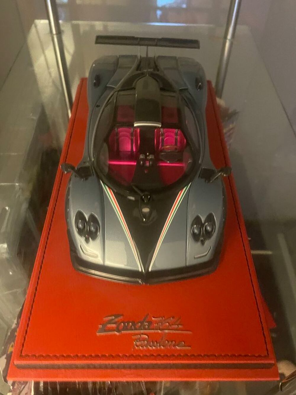 Zonda voiture 764 