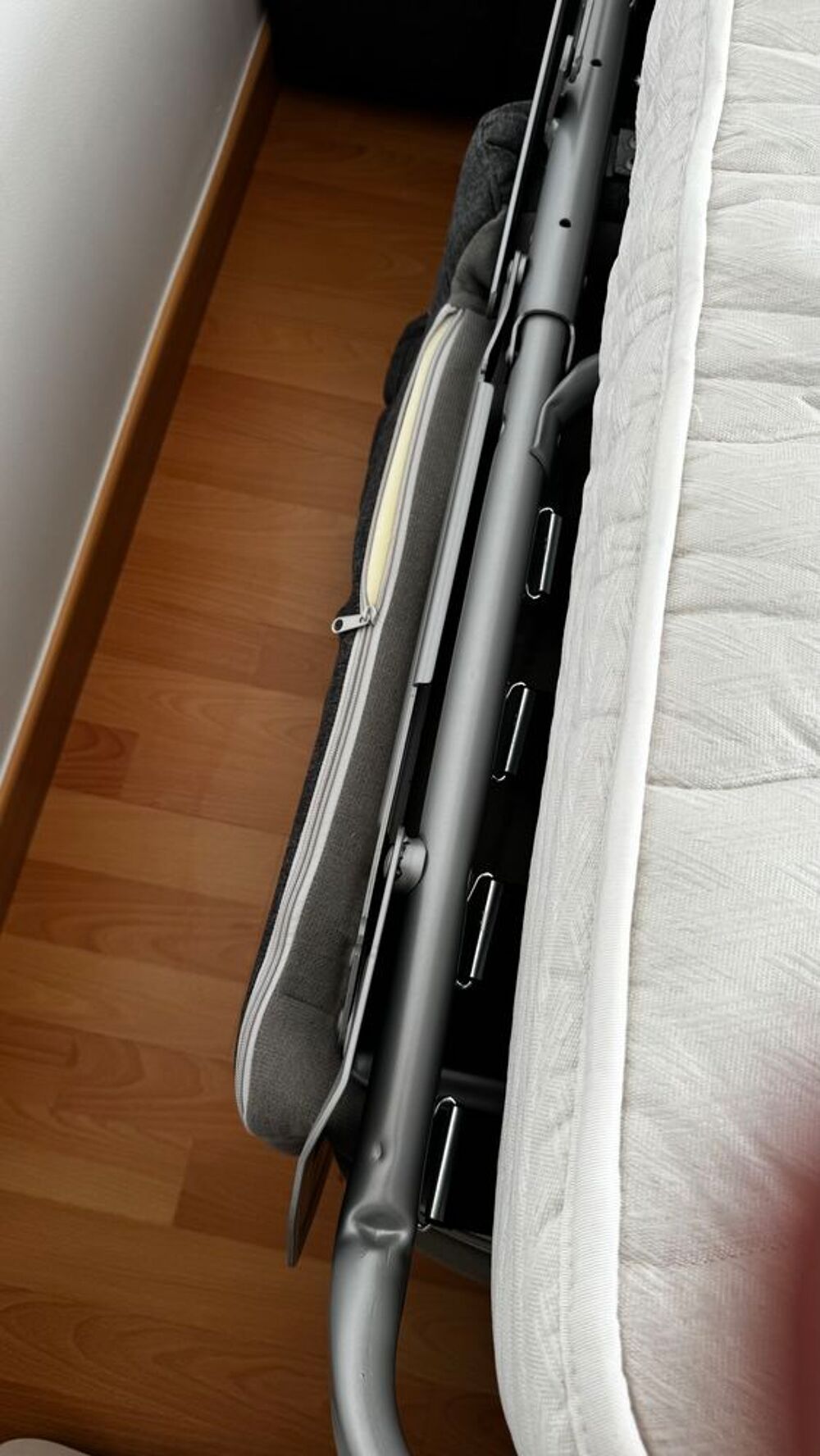Canap&eacute; Lit Convertible 3 places &amp; Matelas 140x190x18 Meubles
