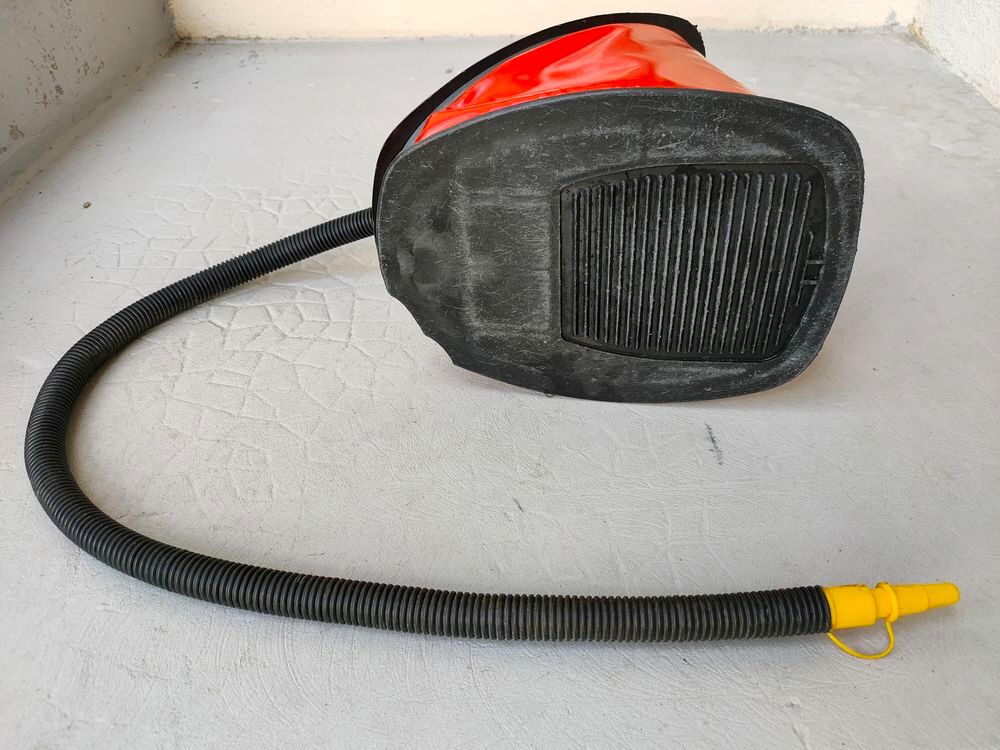 Pompe/Gonfleur &agrave; pied, grande capacit&eacute; 5L, bateau gonflable Sports