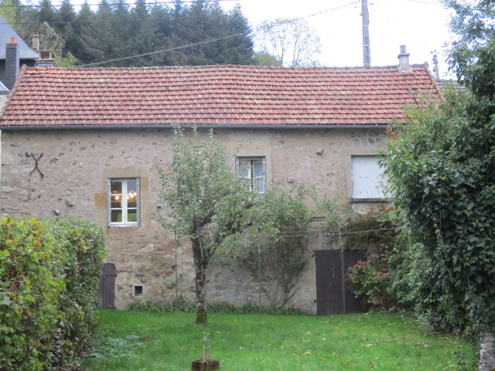 Vente Maison MORVAN - MAISON DE VILLAGE 4 PIECES AVEC GRAND TERRAIN Fâchin