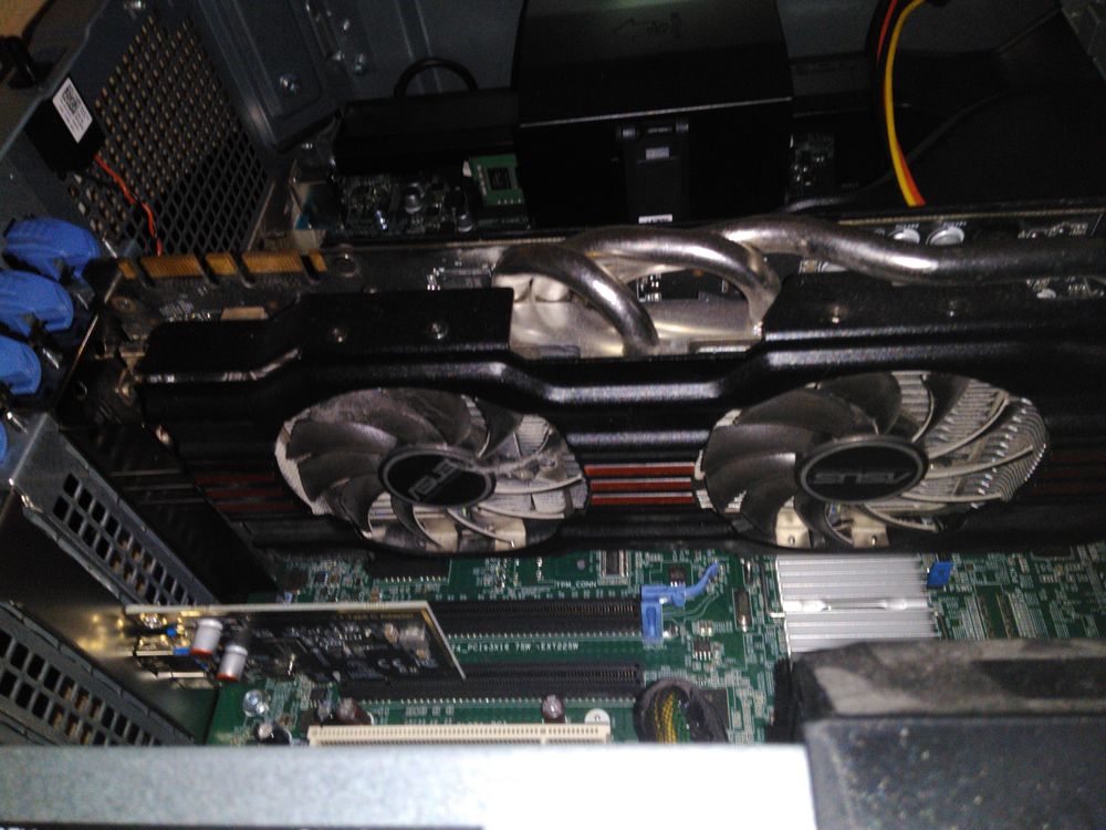 Carte graphique Asus GTX 770 Matériel informatique