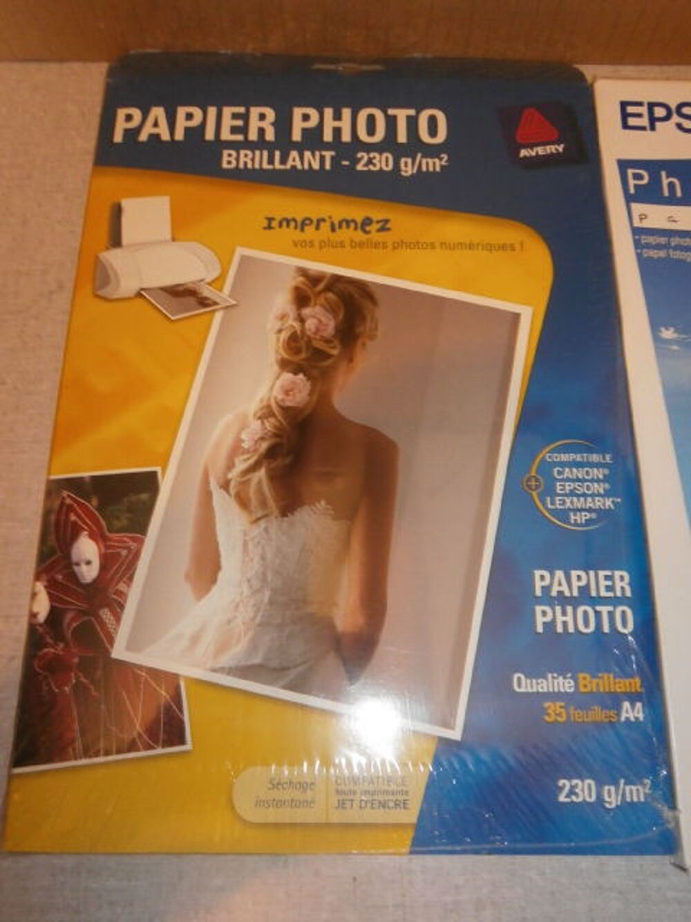 Papiers photo brillants 40pages + 1 HP Party Kit Matriel informatique