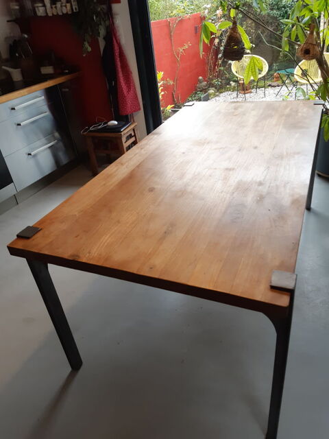 table de salle  manger type industrielle 300 Tours (37)