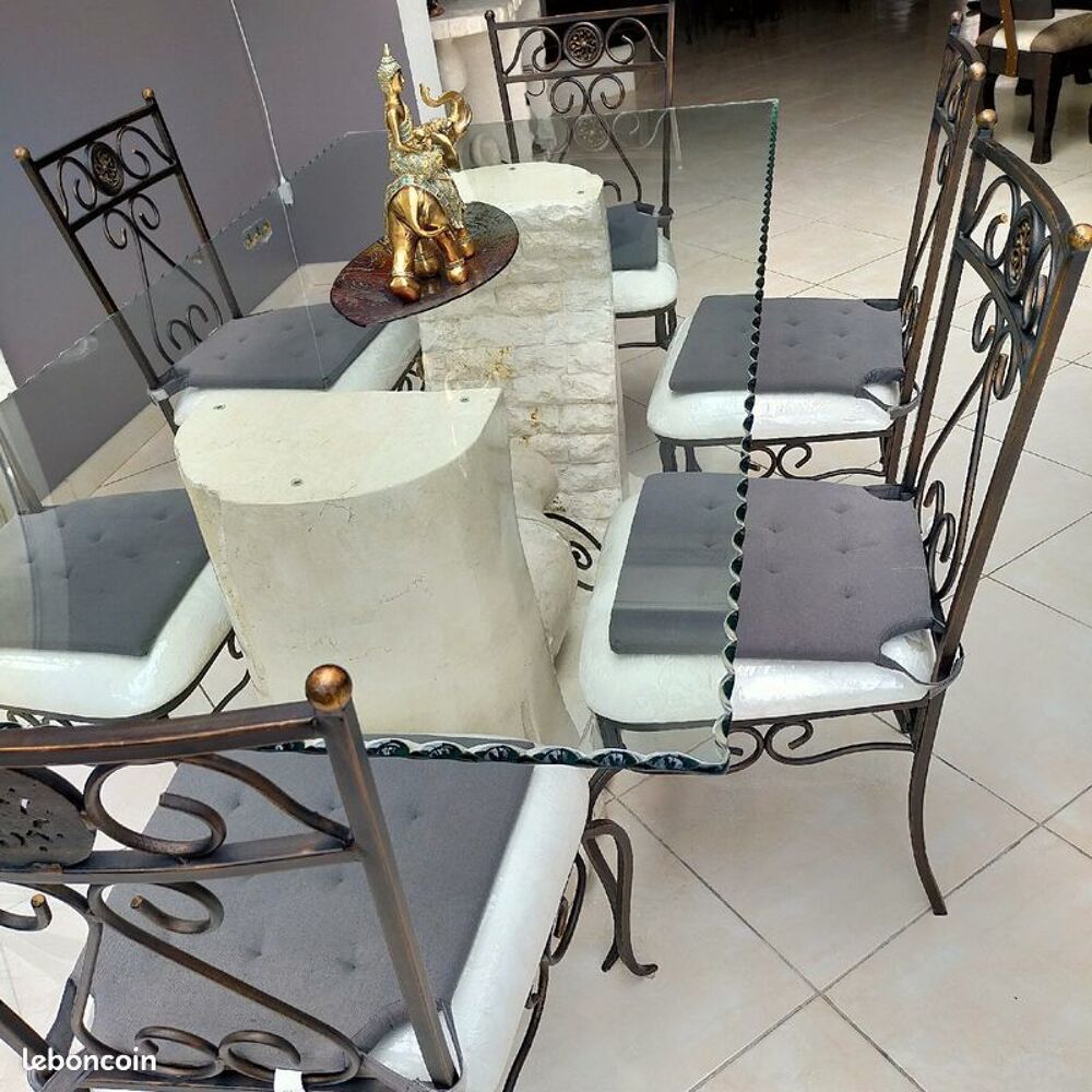 ENSEMBLE SEJOUR TABLE + CHAISES *6 Meubles