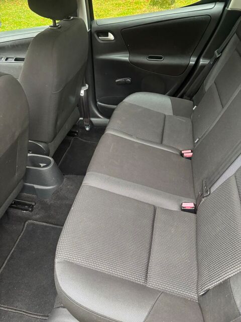 Peugeot 207 1.4 essence 75cv