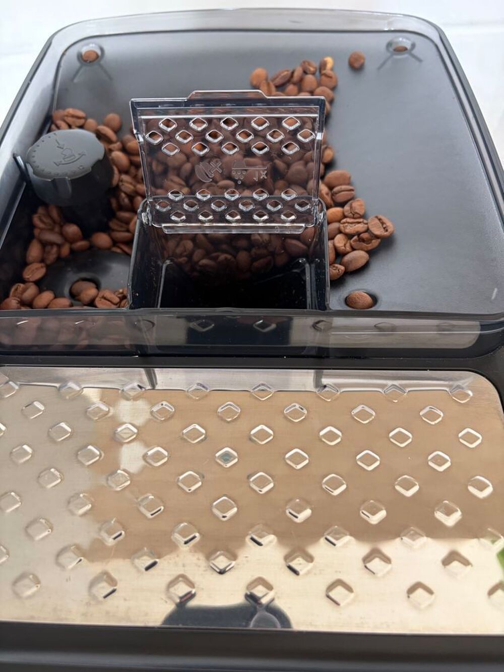 Machine &agrave; caf&eacute; automatique Philips avec mousseur lait Electroménager