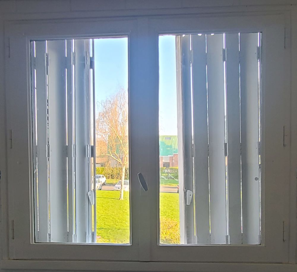 Lot de 5 fen&ecirc;tres bois + porte-fen&ecirc;tre ? bon &eacute;tat Bricolage
