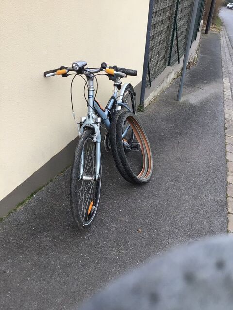 vlo femme 139 Vireux-Wallerand (08)