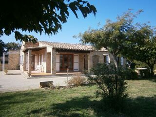  Villa � louer 6 pi�ces 140 m� Mazan