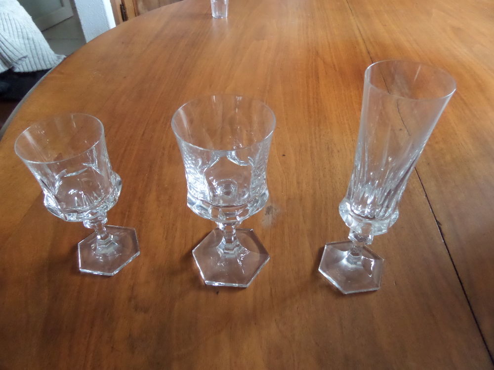 service de verres ancien en cristal de VILLEROY et BOCH 