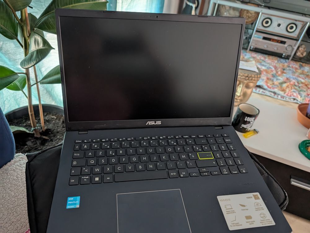 Ordinateur portable azur neuf Matériel informatique