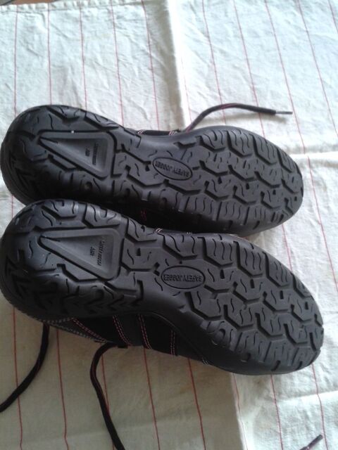 chaussure securitee femme Coulommiers (77)