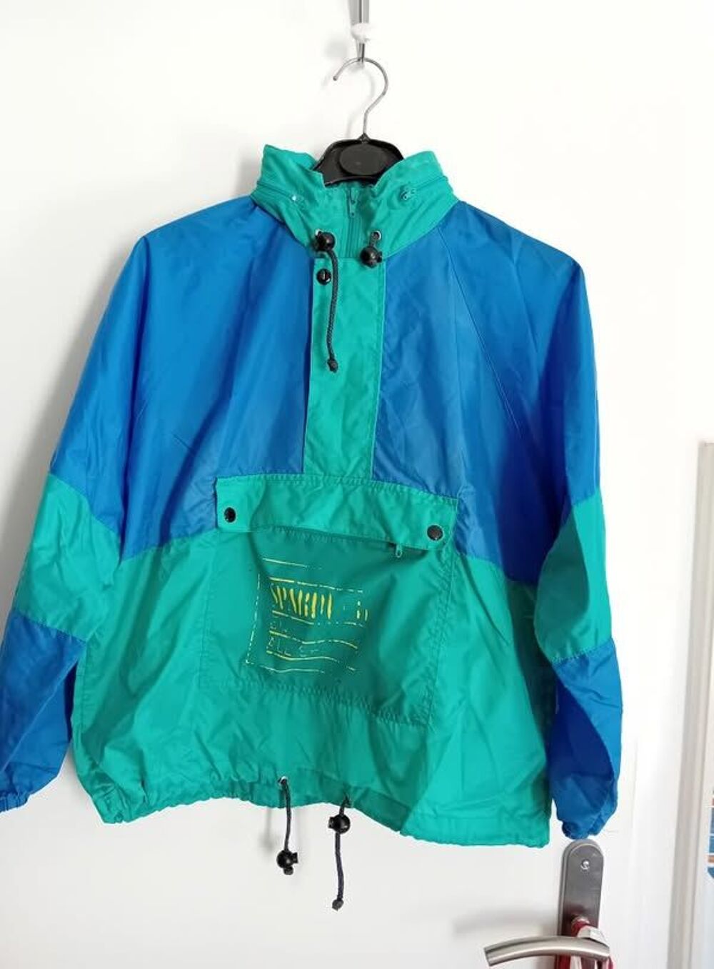 coupe vent en nylon 12 ans Vêtements enfants