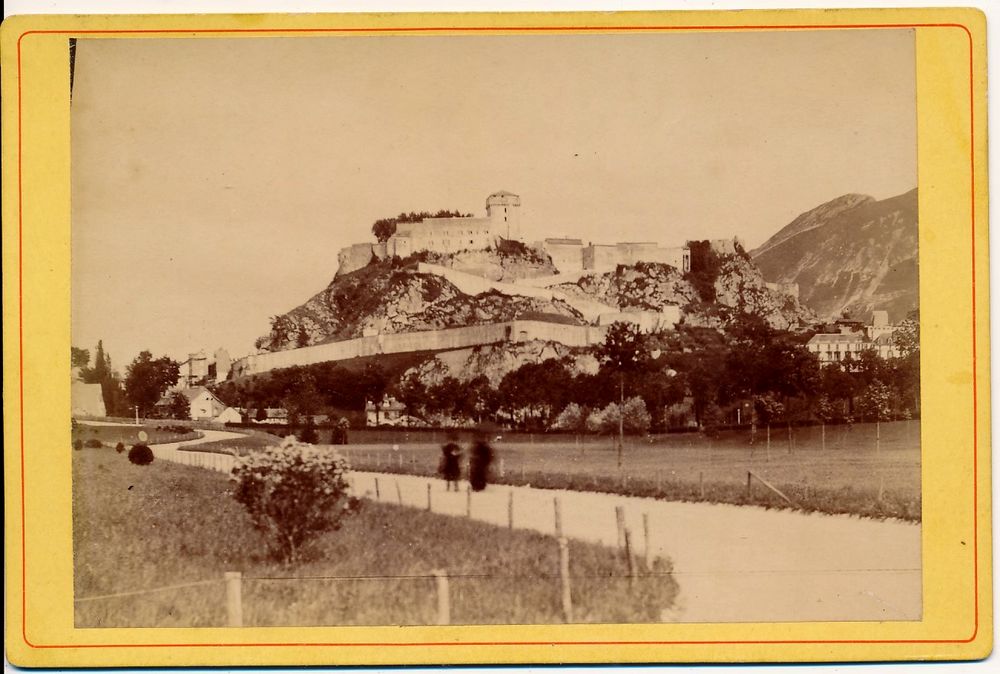 Photographie Ch&acirc;teau de Lourdes Photo Anonyme Pyr&eacute;n&eacute;es 1885 