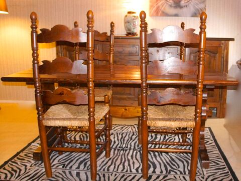 Salle a manger style campagnarde 450 Courcouronnes (91)