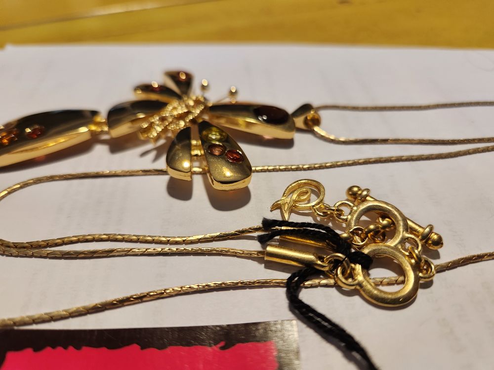 Collier Pendentif Croix Dor&eacute; brillant multicolore Lacroix Bijoux et montres