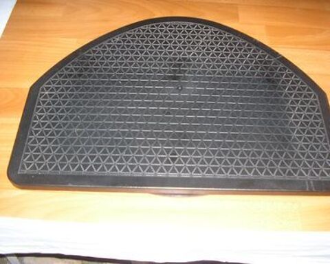 plateau tournant pour TV 5 Renwez (08)