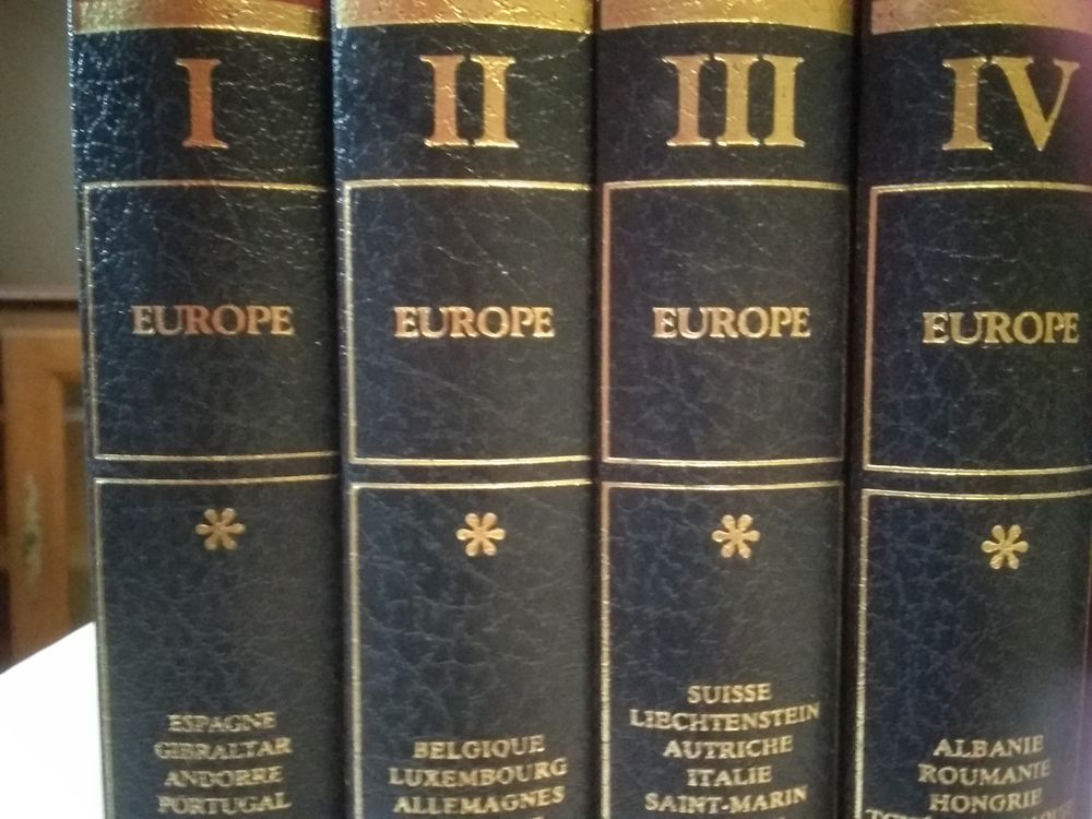 Encyclop&eacute;die Larousse Livres et BD