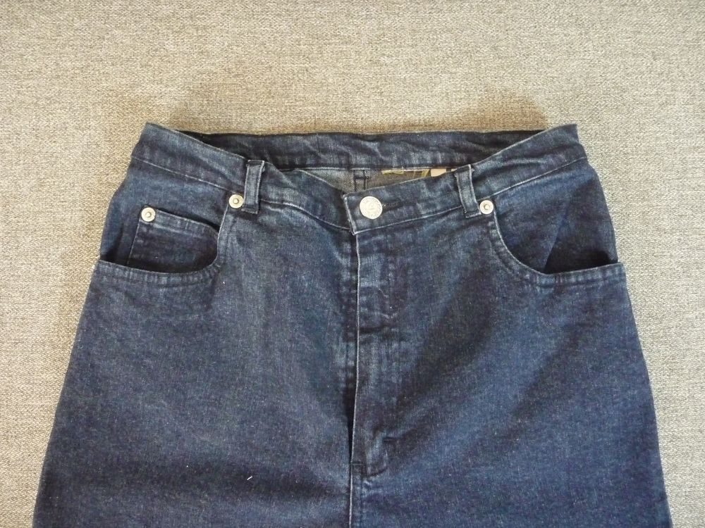 Pantalon/ Jean Droit Bleu Fonc&eacute; en Coton et Elasthanne Vêtements