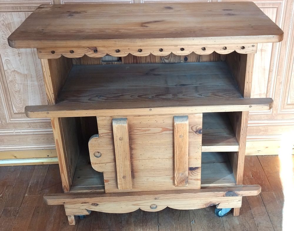 Meuble tv vid&eacute;o pin massif cocktail scandinave Meubles