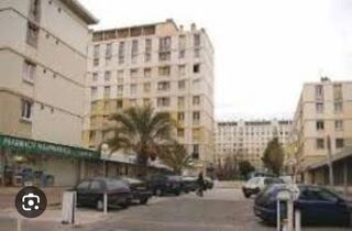  Appartement  vendre 4 pices 60 m