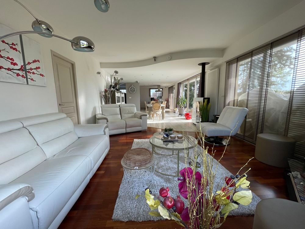 Vente Maison Maison 235 m2 de qualité Saint-doulchard
